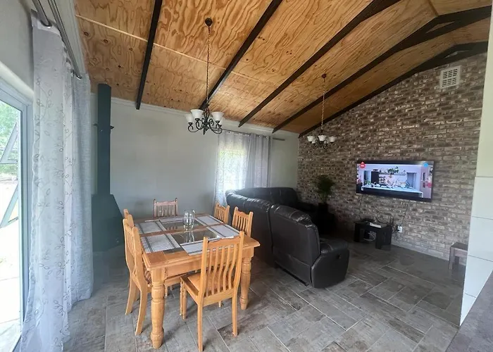 Stay@51 Botha