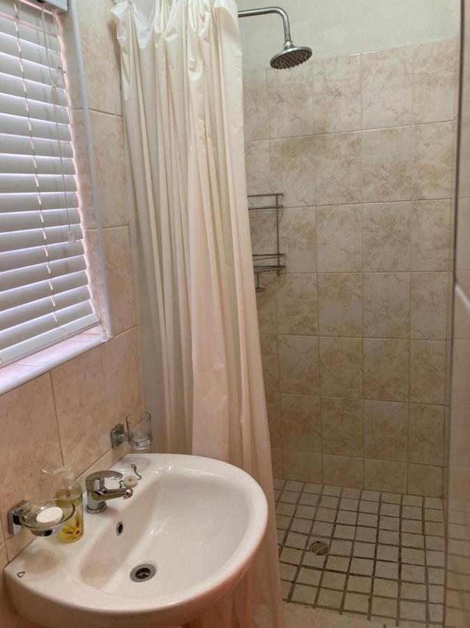 Stay@51 Botha Apartment *