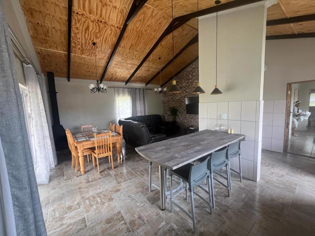 Stay@51 Botha Apartment Oudtshoorn