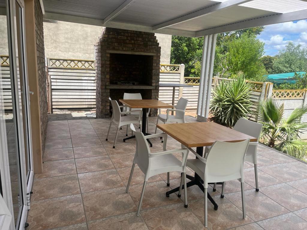 Stay@51 Botha Apartment Oudtshoorn