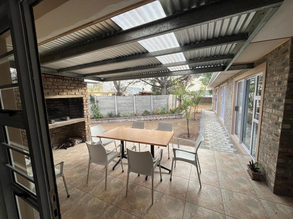 Stay@51 Botha * Oudtshoorn